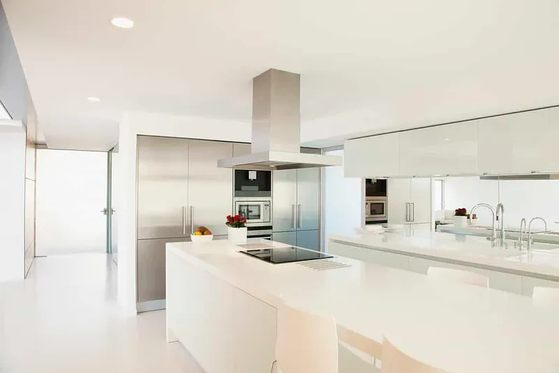 off white kitchen cabinets_1