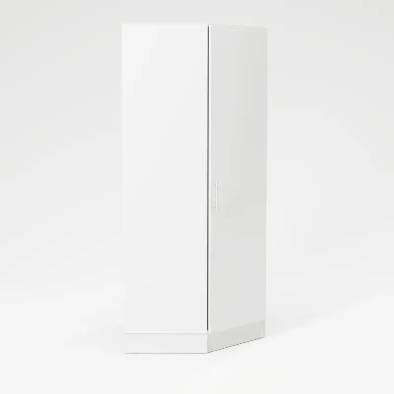 corner-pantry PCNR — front view