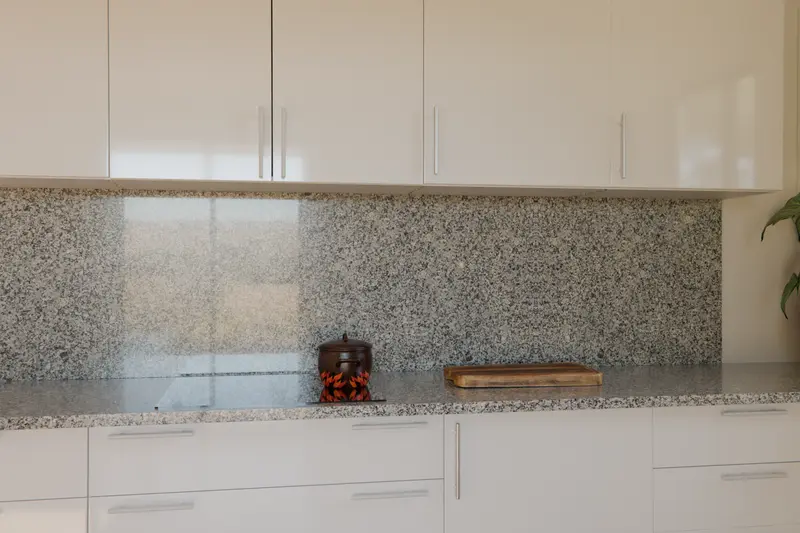 Cabinet Refacing and Resurfacing – What are the Cost-Effective Kitchen Makeover Options