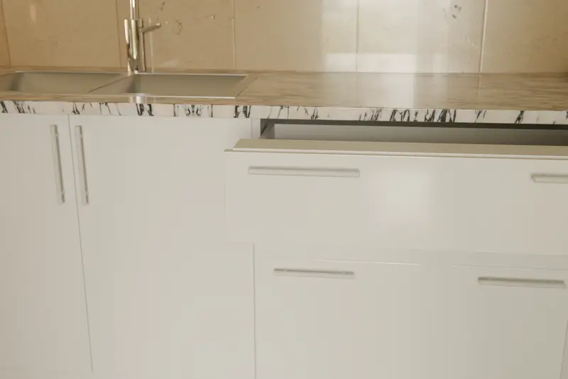 Kitchen cabinet finishing materials – the practical guide to cupboard finishes