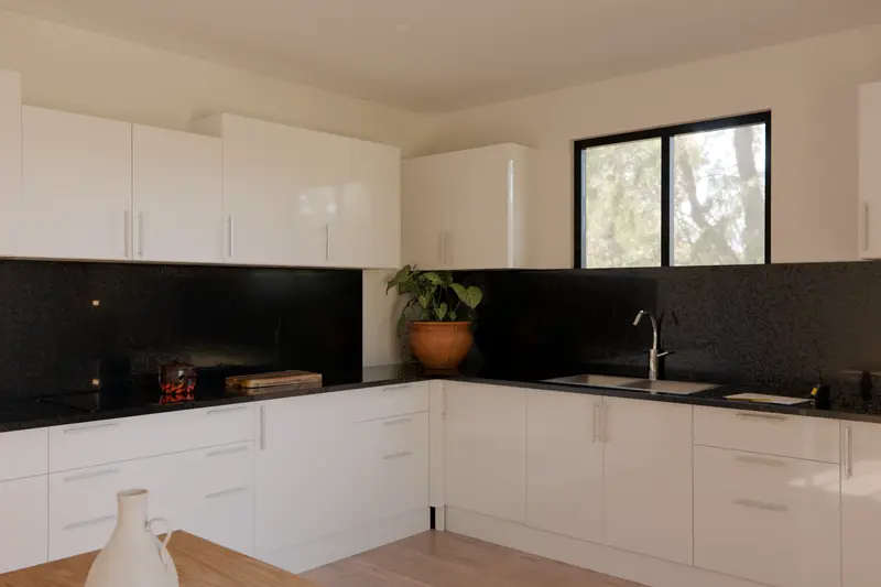 Top Strategies for a Functional L-Shaped Kitchen Layout